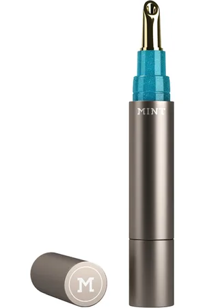 Mint by Dr. Mintcheva BLUE LIP SHINE PEARLS & LIP BOOSTER