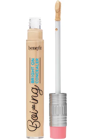 Benefit BOI-ING BRIGHT ON