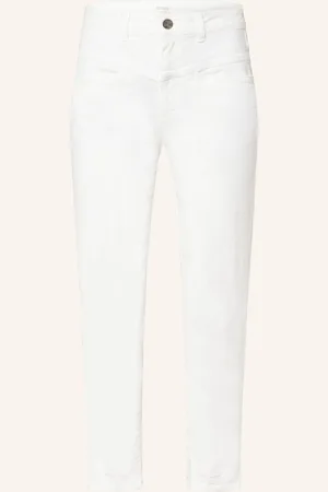 Closed Mom Jeans