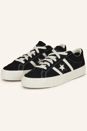 Converse Sneaker ACADEMY
