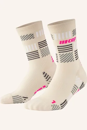 CEP Laufsocken MID CUT THE RUN LIMITED 2024.2 mit Kompression