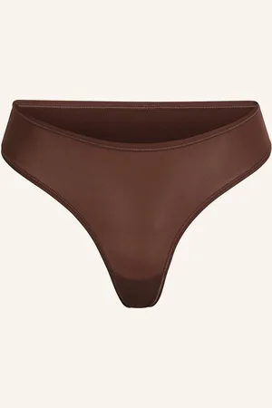 SKIMS String FITS EVERYBODY