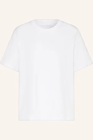 Majestic T-Shirt