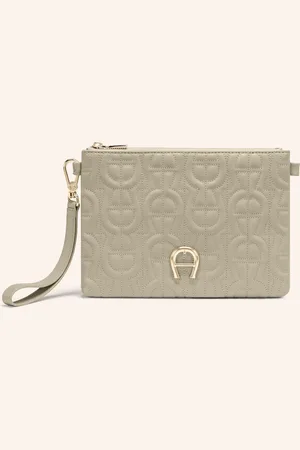 Aigner DIADORA