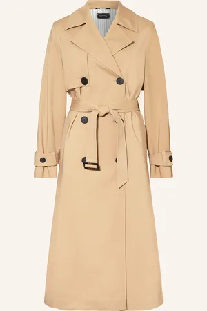Comma, Trenchcoat