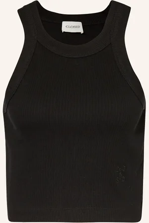 Closed Cropped-Top