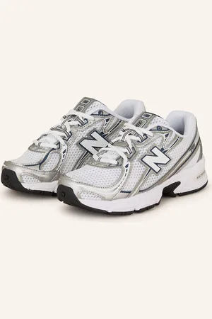 New Balance Sneaker 740