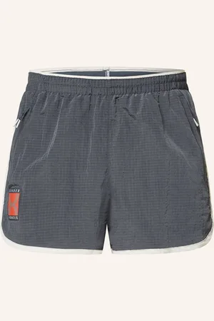 Under Armour Laufshorts 96 RUN
