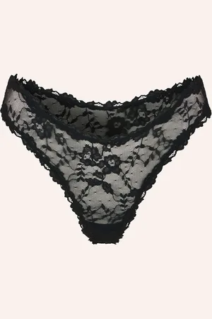 SKIMS String STRETCH LACE