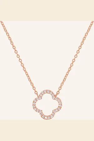 LEAF Halskette CLOVER aus 18 Karat Roségold mit Diamanten