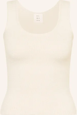Almada Label Stricktop RIRI