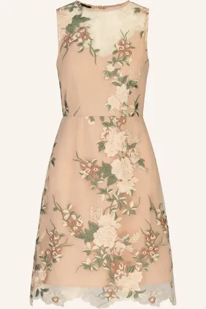 Apart Besticktes Meshkleid
