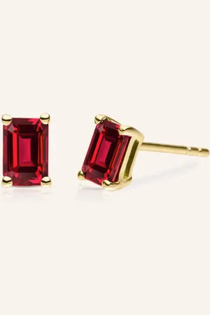 VEYNOU Ohrstecker EMBER aus 14 Karat recyceltem Gelbgold und 1,40ct. Lab-Grown Rubin