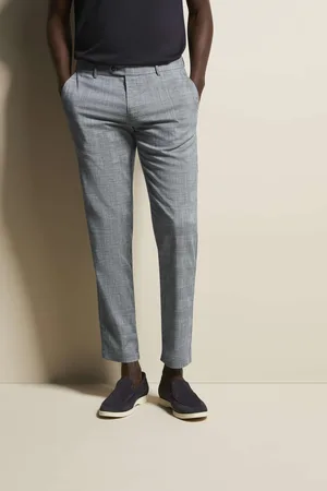 Bugatti Chino mit Gürtelschlaufen in