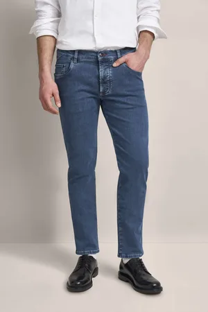 Bugatti Jeans aus hochwertiger Baumwollmischung in
