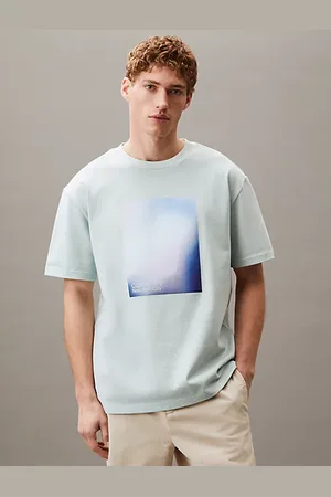 Calvin Klein Lässiges T-Shirt mit schimmerndem Print