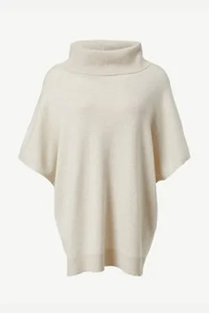 Comma, Indoor-Poncho