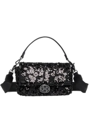 Comma, Crossbody