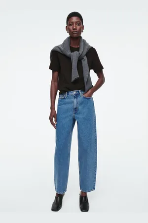 COS Arch Schmal Zulaufende Jeans