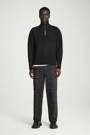 COS Rider Gelaserte Jeans Mit Weitem Bein