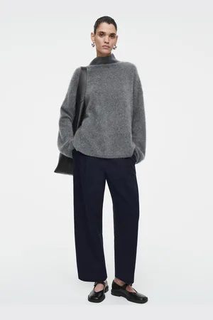 COS Chinohose Mit Falten Und Barrel-Bein