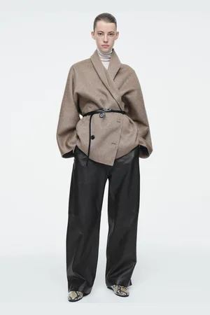 COS Flache Ballerinas Aus Leder Mit Schlangenmuster