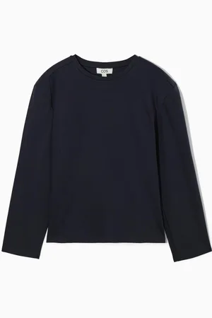 COS Tailliertes Langarmshirt