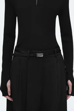 COS Schmaler Ledergürtel Mit Riegeldetail