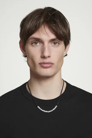 COS Kordelkette Aus Leder Mit Perlen