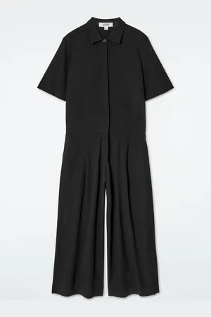 COS Kurzärmliger Jumpsuit