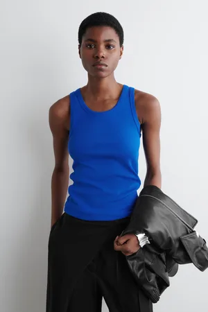 COS Geripptes Tanktop