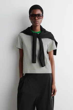 COS Schlichtes T-Shirt Mit Normaler Passform