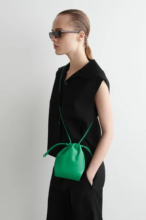 COS Cavatelli Handytasche