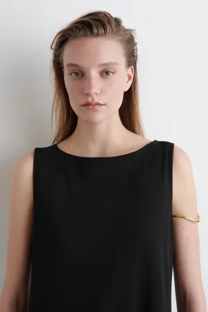 COS Curved Arm Cuff