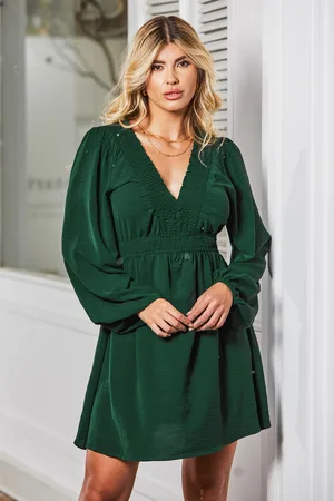 Cupshe Grünes Midikleid mit tiefem V-Ausschnitt und Smokings