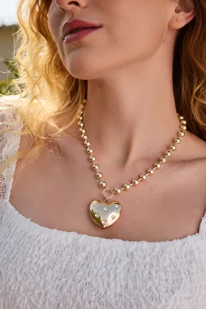 Cupshe Goldfarbene Halskette mit Kugelkette und Herzanhänger