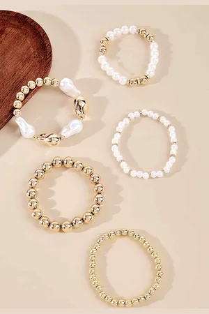 Cupshe Gold-Ton-Armband-Set aus Kunstperlen