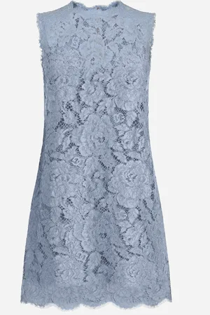 Dolce & Gabbana Langes A-Linien-Kleid ohne Ärmel aus floraler Spitze mit DG-Logo