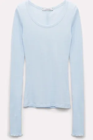 Dorothee Schumacher Geripptes Langarmshirt mit tiefem Rundhalsausschnitt
