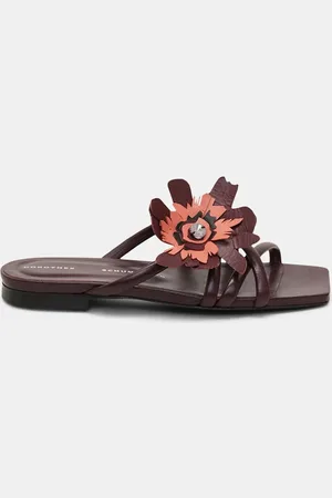 Dorothee Schumacher Flache Sandalen mit abnehmbarer Blume