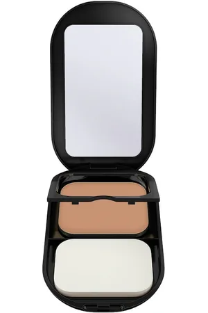 Max Factor SAND (1499 € / 1 kg)