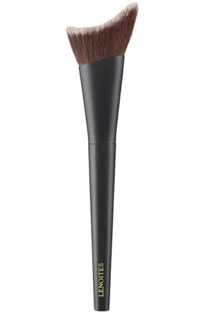 Lenoites Brush Smoothing Foundation N°101 Lidschattenpinsel 1 ct (109.89 € / 1 ct)