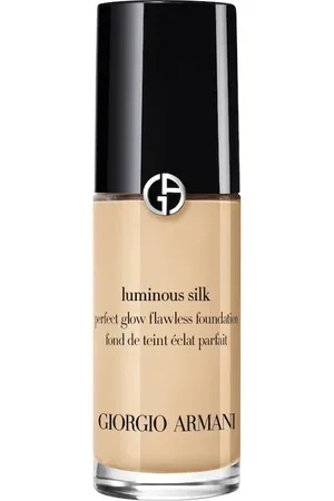 Giorgio Armani Luminous Silk Travel Size Foundation 18 ml Nr. 2 (1943.89 € / 1 l)