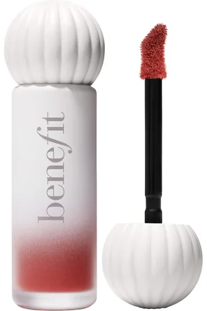 Benefit Red Velvet (3665 € / 1 l)