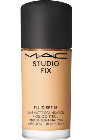 Mac Studio Fix Fluid SPF 15 Mini Foundation 15 ml NC15 (1113.33 € / 1 l)