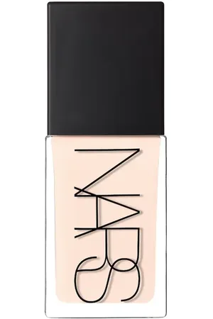 NARS Light Reflecting Foundation 30 ml YULONG (1800 € / 1 l)
