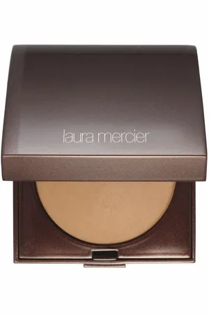 Laura Mercier Matte Radiance Baked Powder Puder 8 g 02 Golden Bronze (6923.75 € / 1 kg)