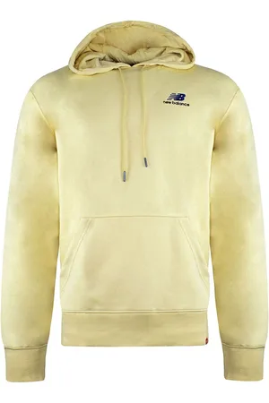New Balance Neues Gleichgewicht Langarm gelber Herren Essentials bestickter Hoodie MT11550 PSW