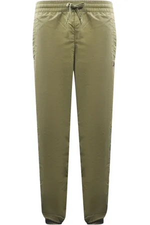 Fred Perry T3506 B57 Tonal Tape Militär Shell Schweißhose