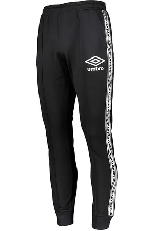 Umbro Black -Track -Hosen mit Geklebten von Männern geklebt